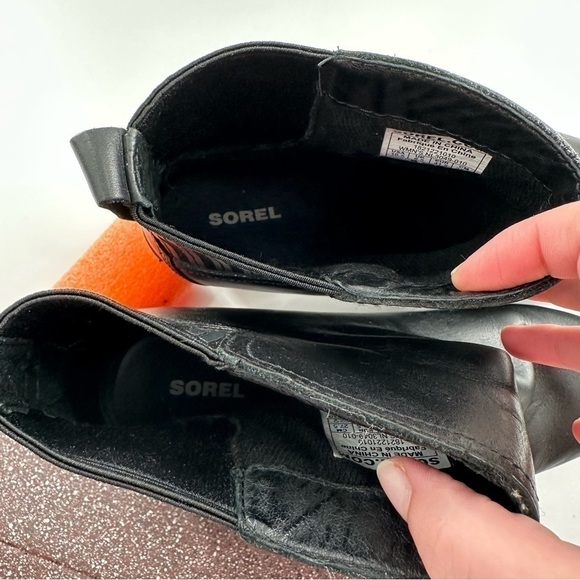 Sorel Margo Chelsea ankle booties size 10.5 41.5 black leather chunky boots - Picture 11 of 15